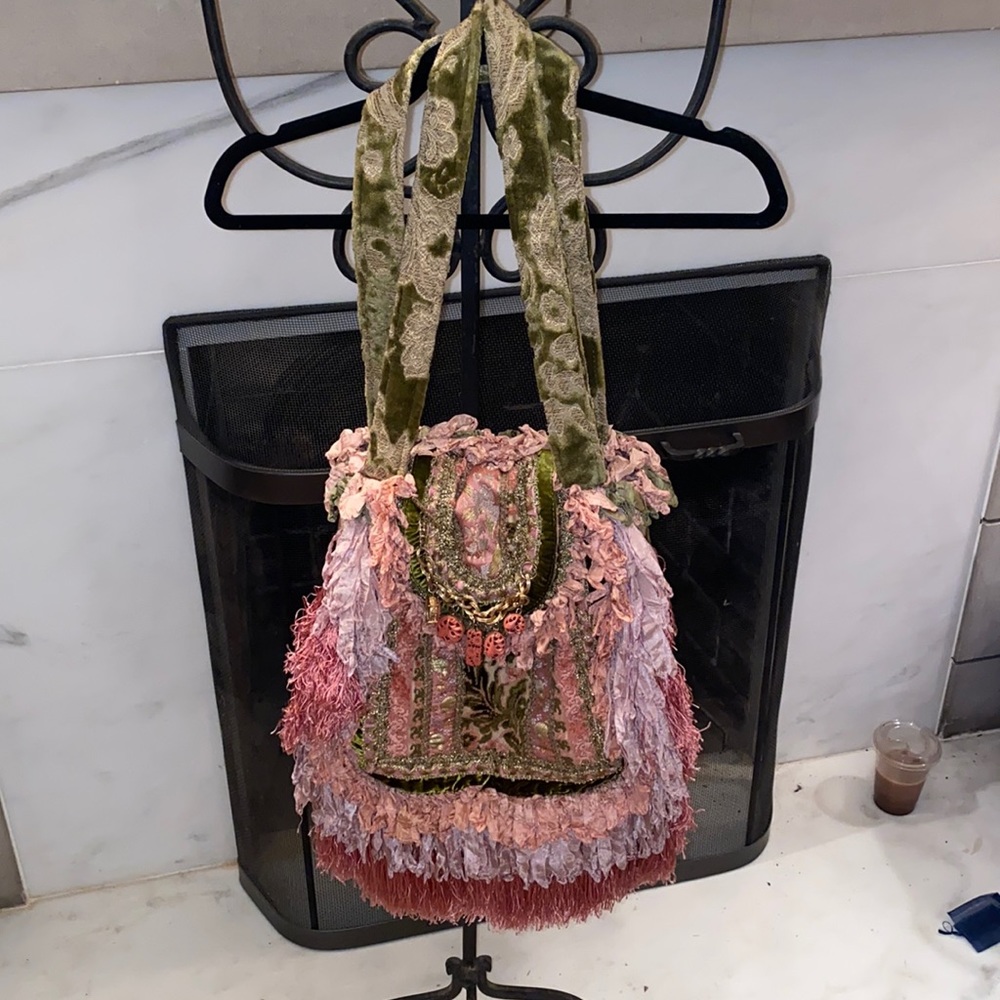 Magnolia pearl tote bag